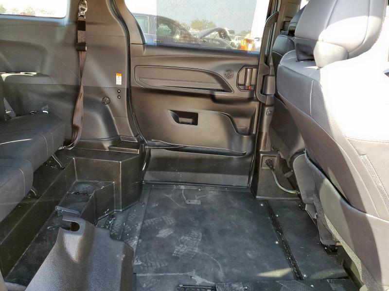 2023 TOYOTA SIENNA XSE 5TDDSKFC5PS074014