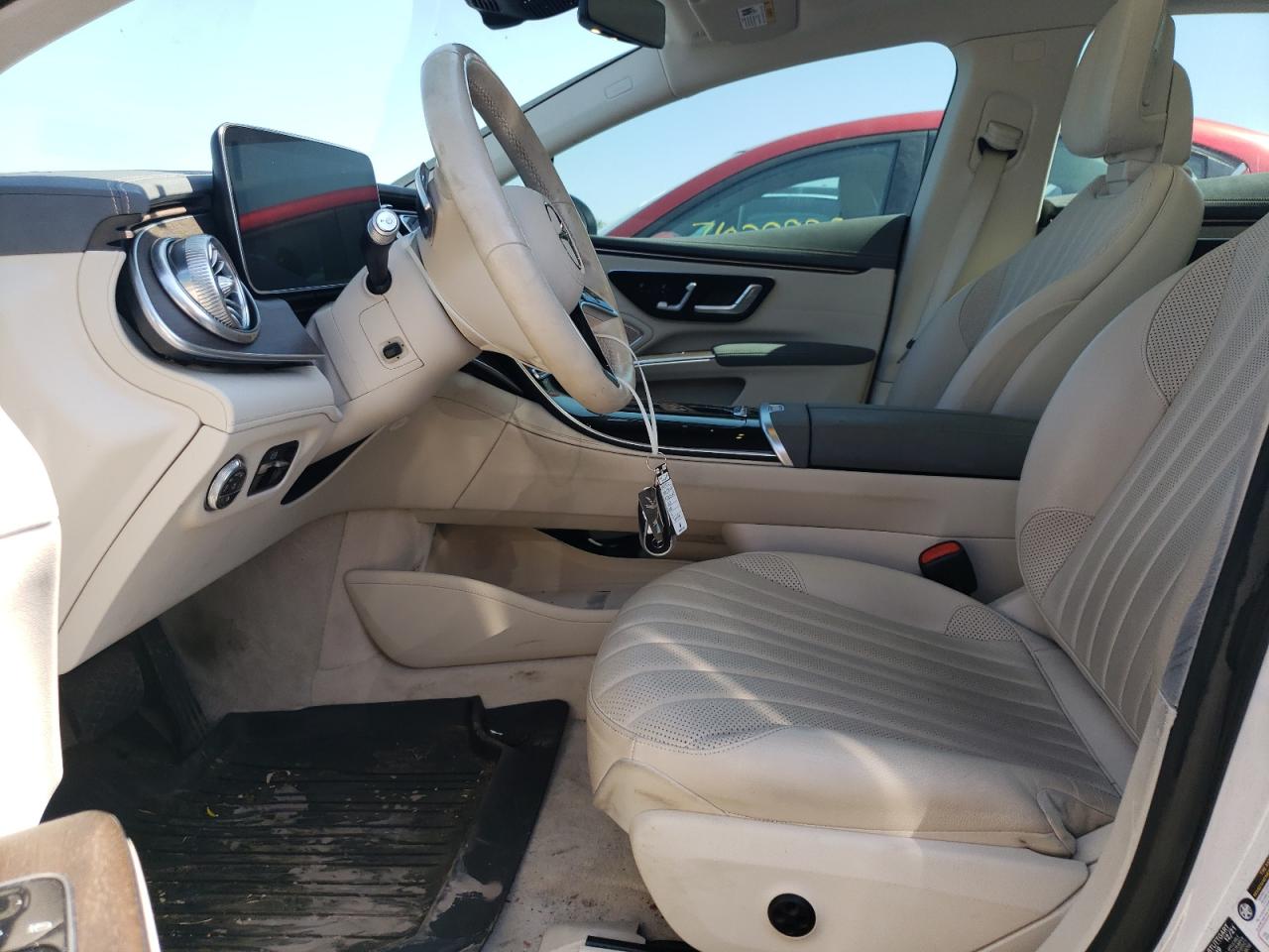 MERCEDES-BENZ EQS 450+