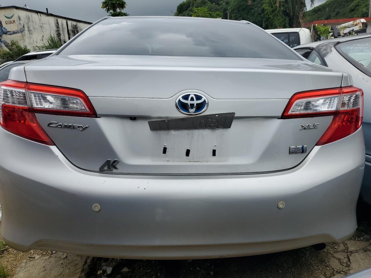 TOYOTA CAMRY HYBRID