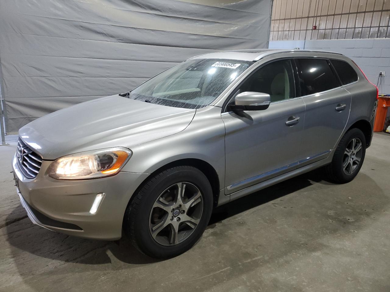 VOLVO XC60 T6 PREMIER+
