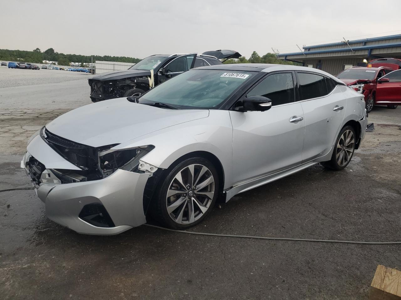 NISSAN MAXIMA S
