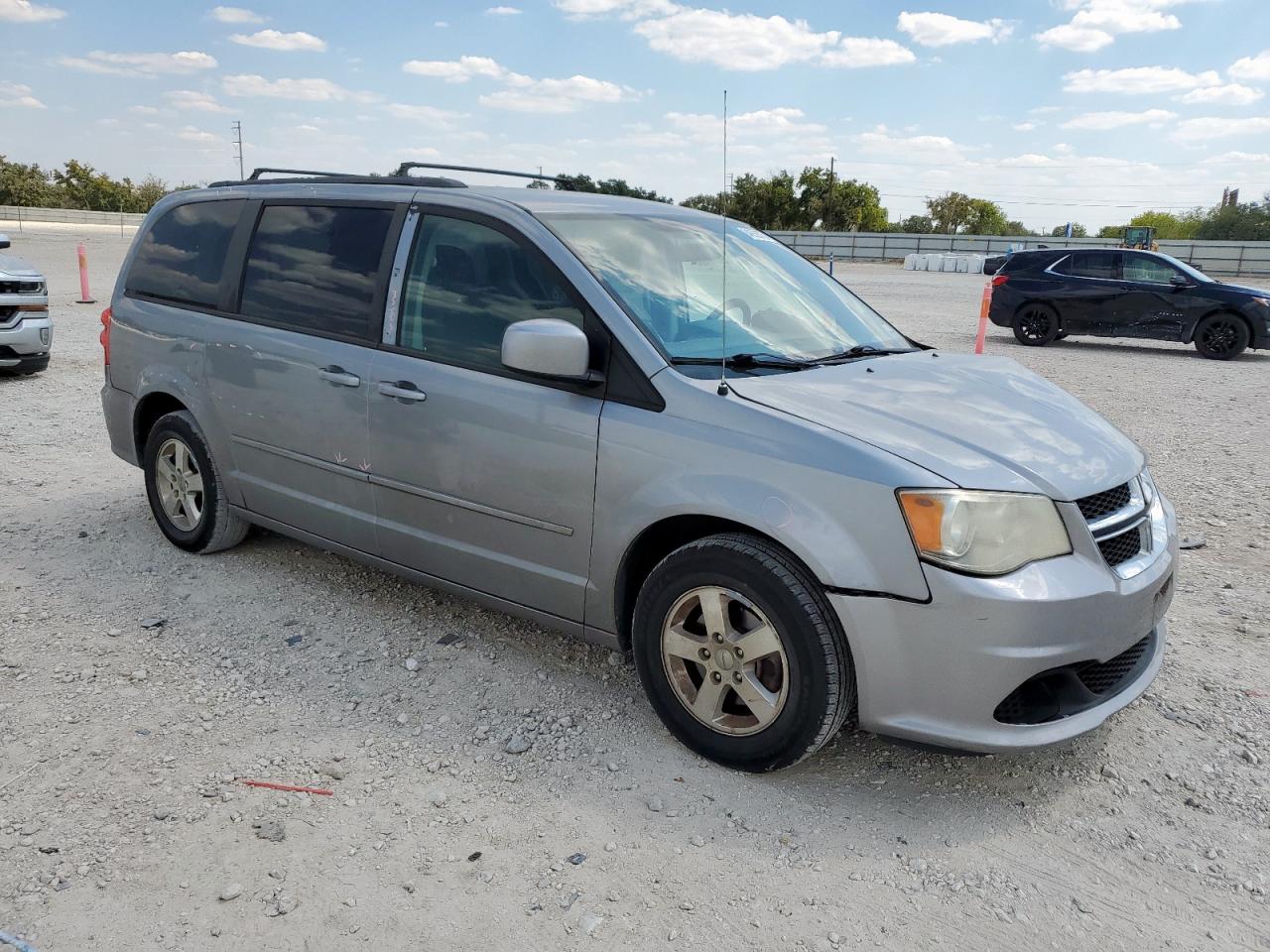 DODGE GRAND CARAVAN SXT