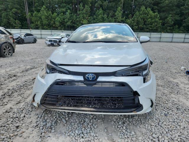 2024 TOYOTA COROLLA LE JTDBCMFE0R3053433