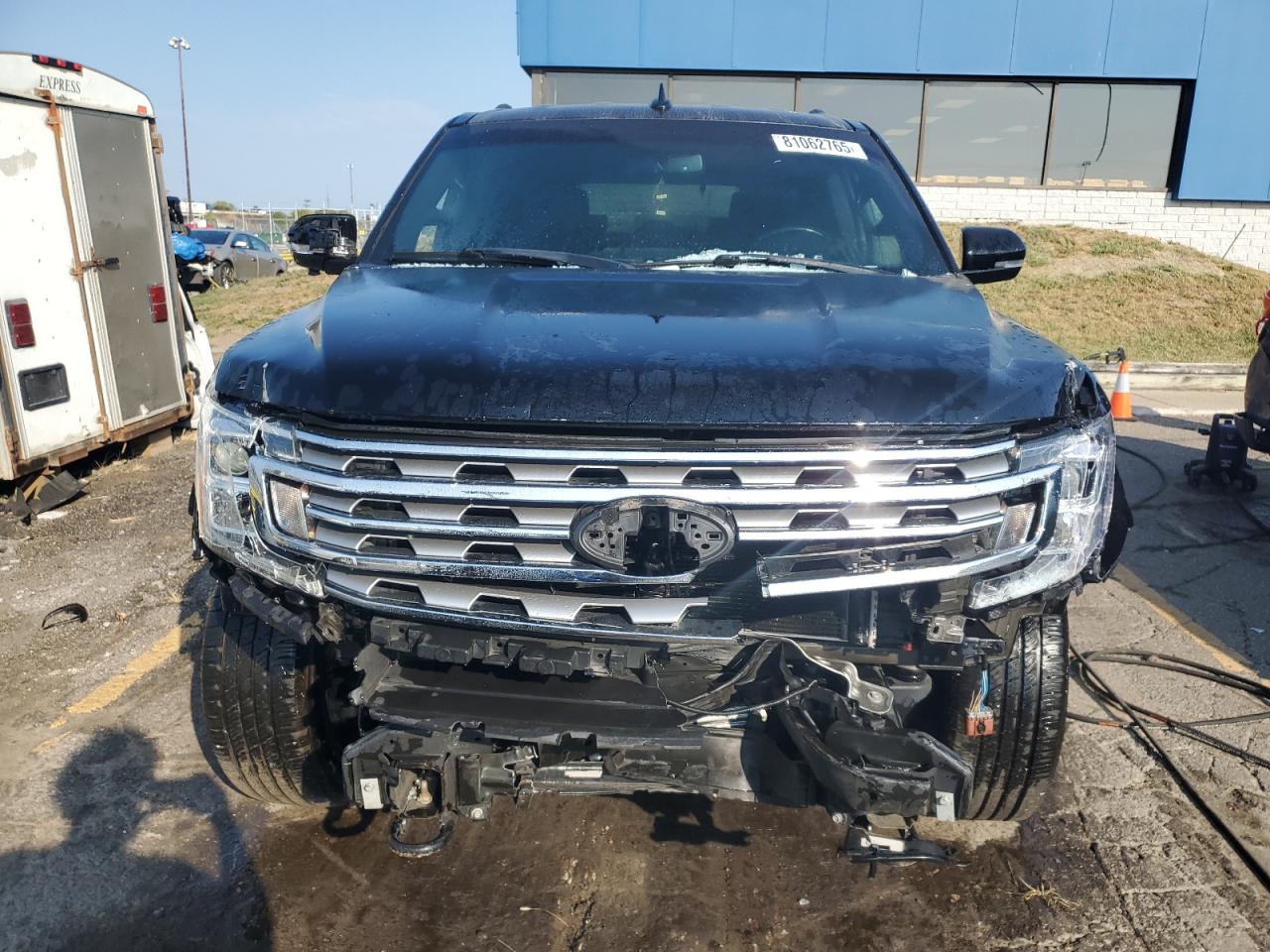 FORD EXPEDITION LIMITED