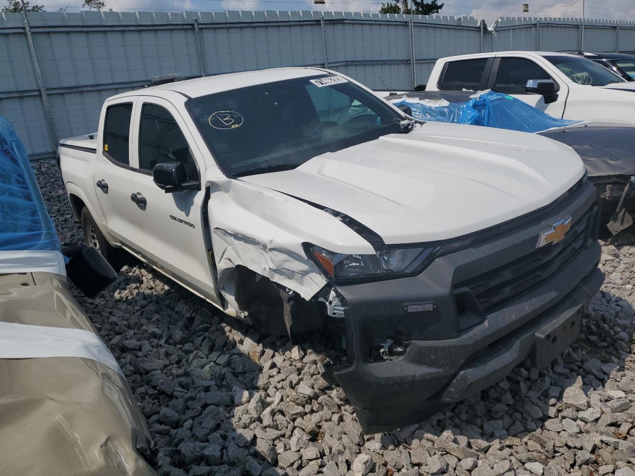 CHEVROLET COLORADO