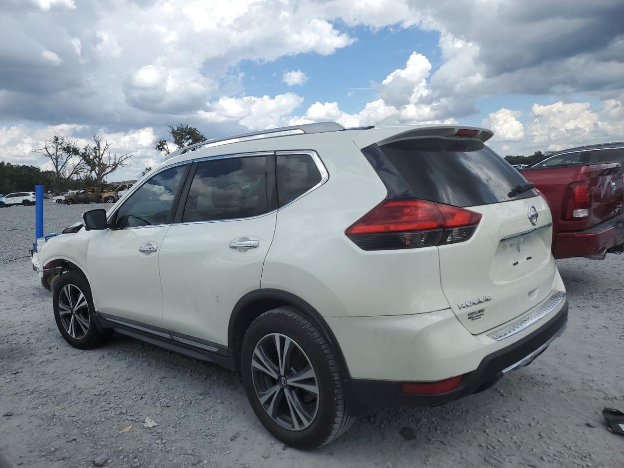 NISSAN ROGUE S