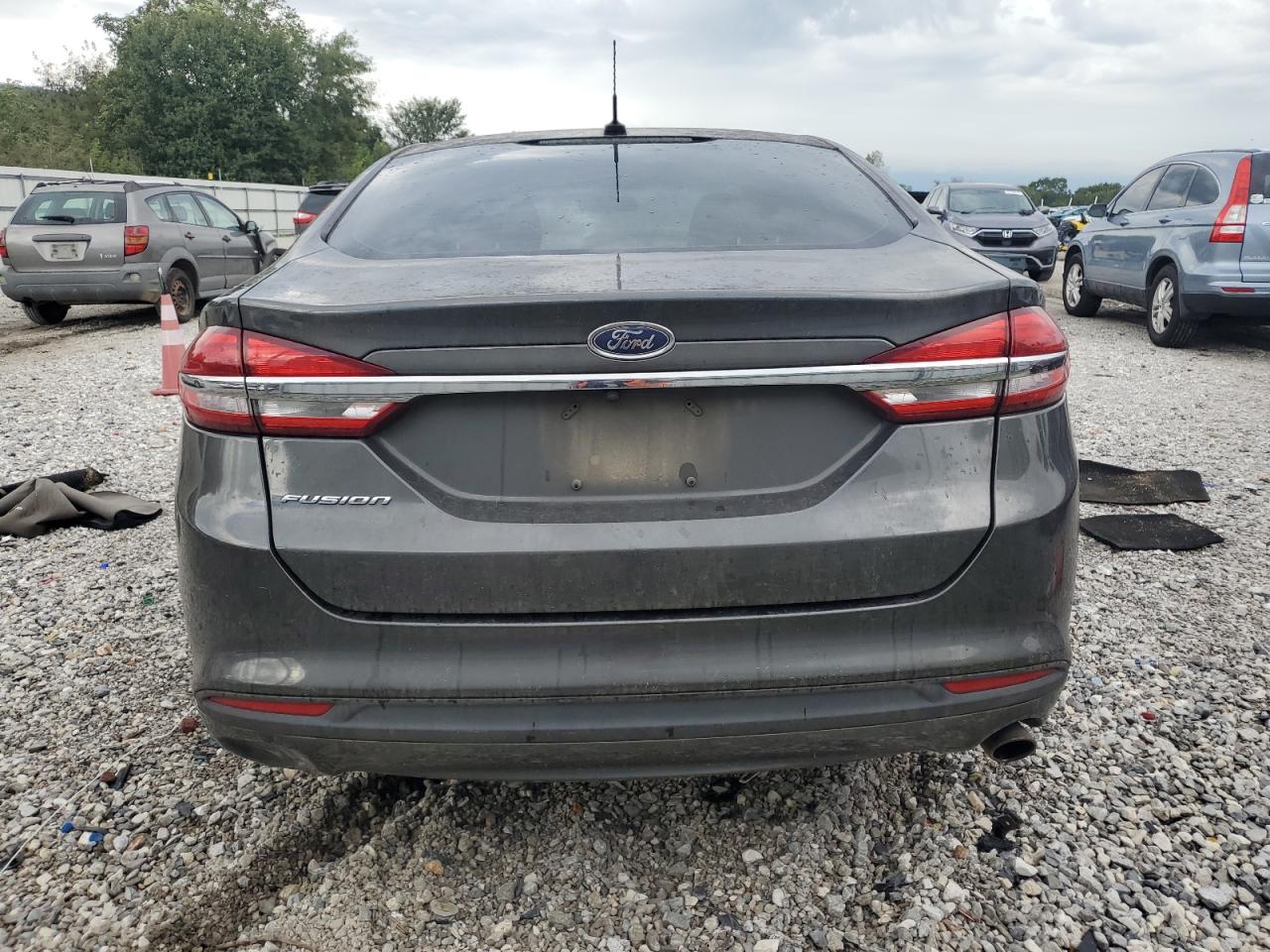 FORD FUSION S