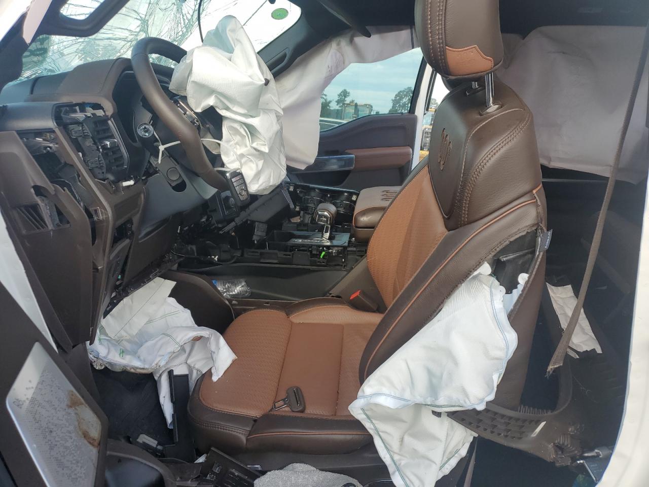 FORD F-150 KING RANCH