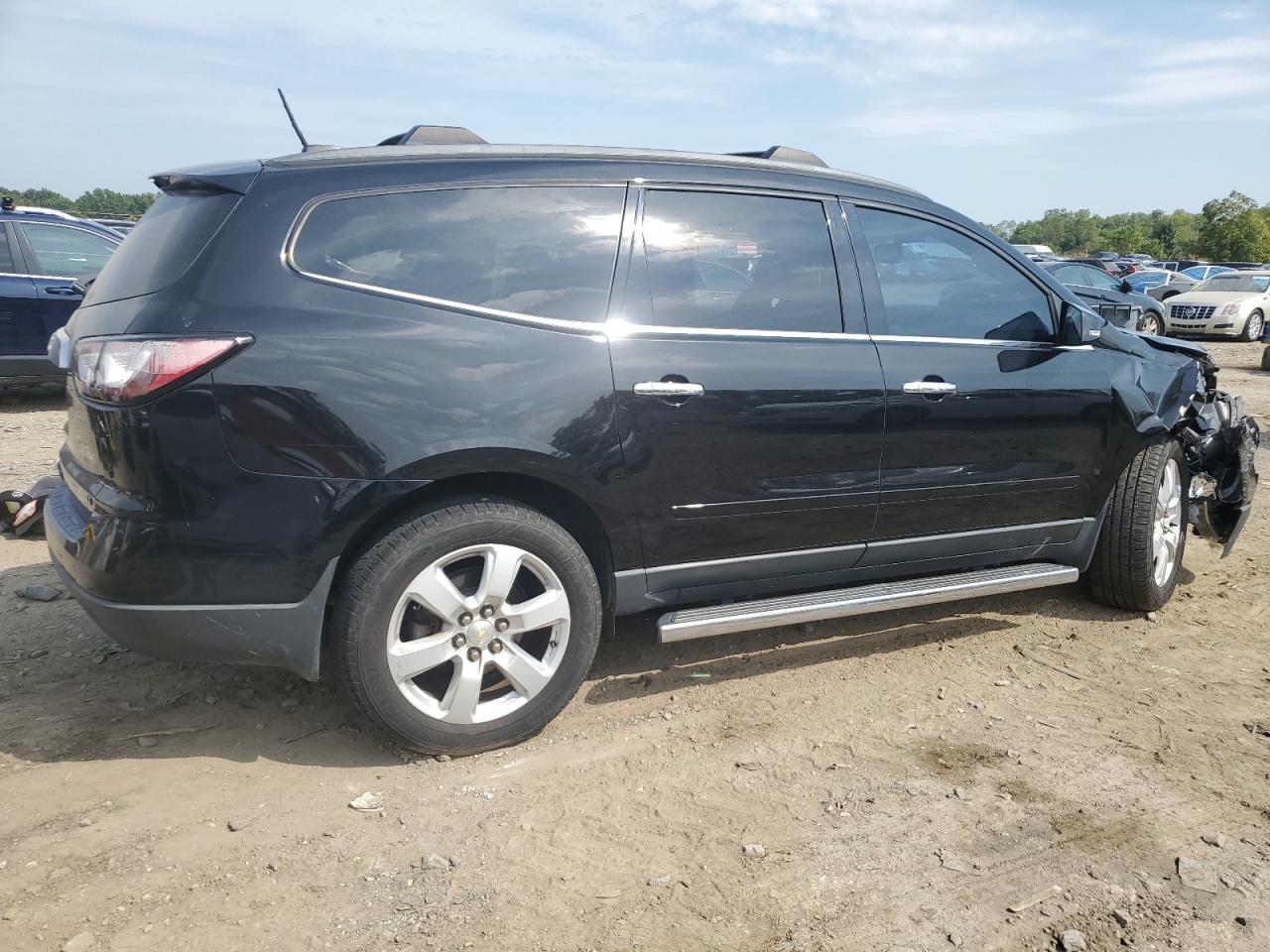 CHEVROLET TRAVERSE LT