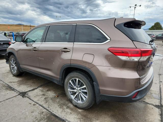 2019 TOYOTA HIGHLANDER - 5TDJZRFH0KS950175