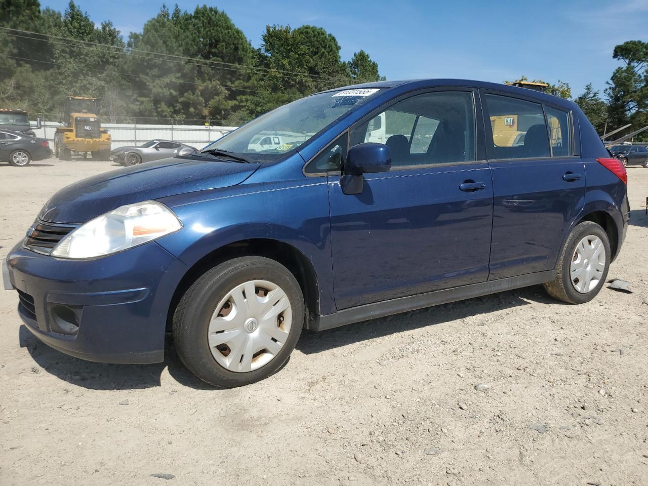 NISSAN VERSA S