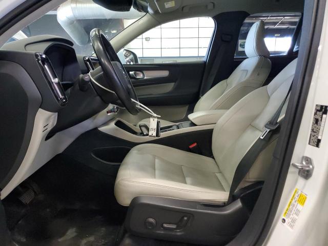 2021 VOLVO XC40 T5 MO YV4162UK4M2570679