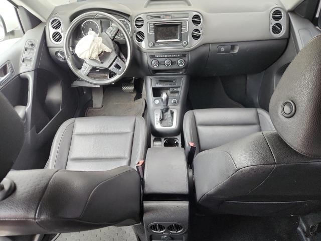 2016 VOLKSWAGEN TIGUAN S WVGAV7AXXGW596800