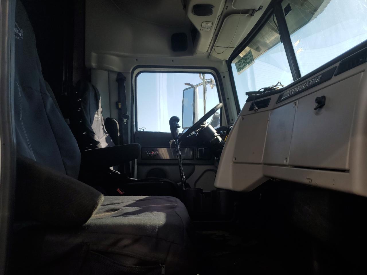 Lot #3253931827 2016 WESTERN STAR/AUTO CAR CONVENTION