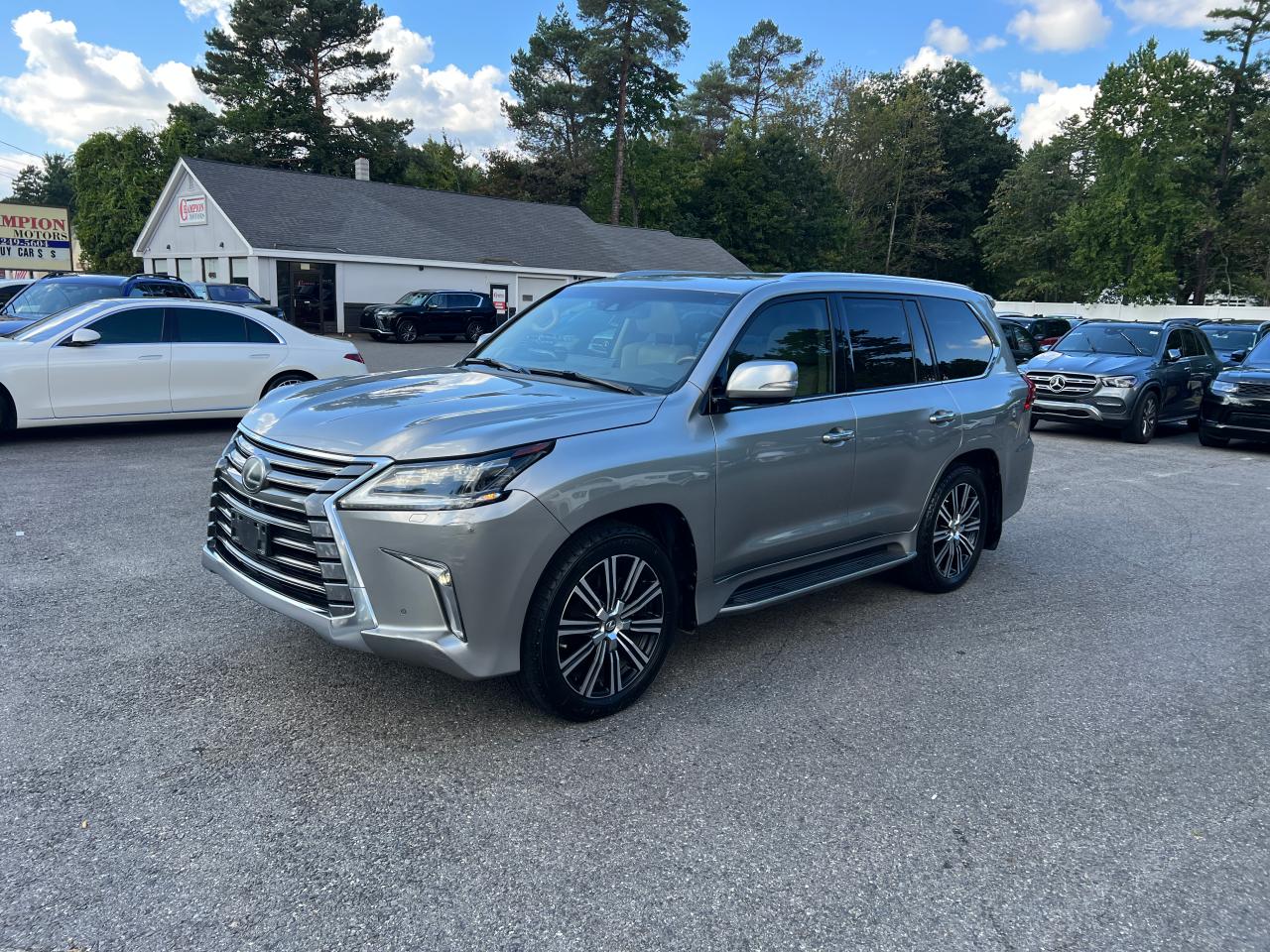LEXUS LX 570