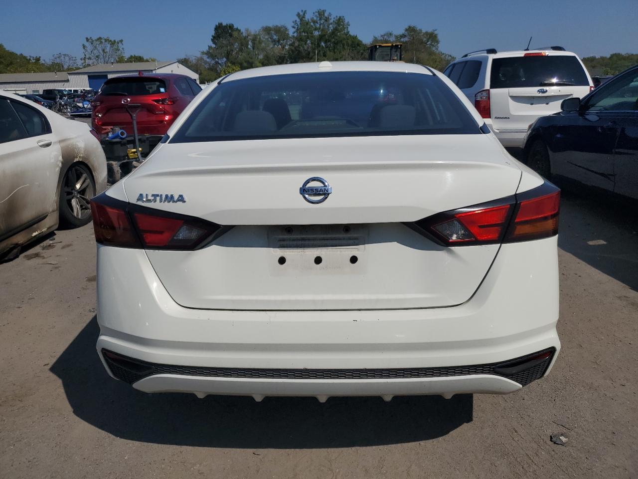 NISSAN ALTIMA S