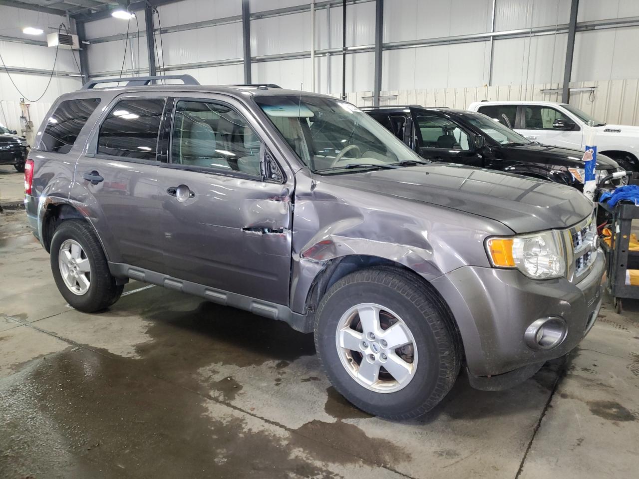 FORD ESCAPE XLT