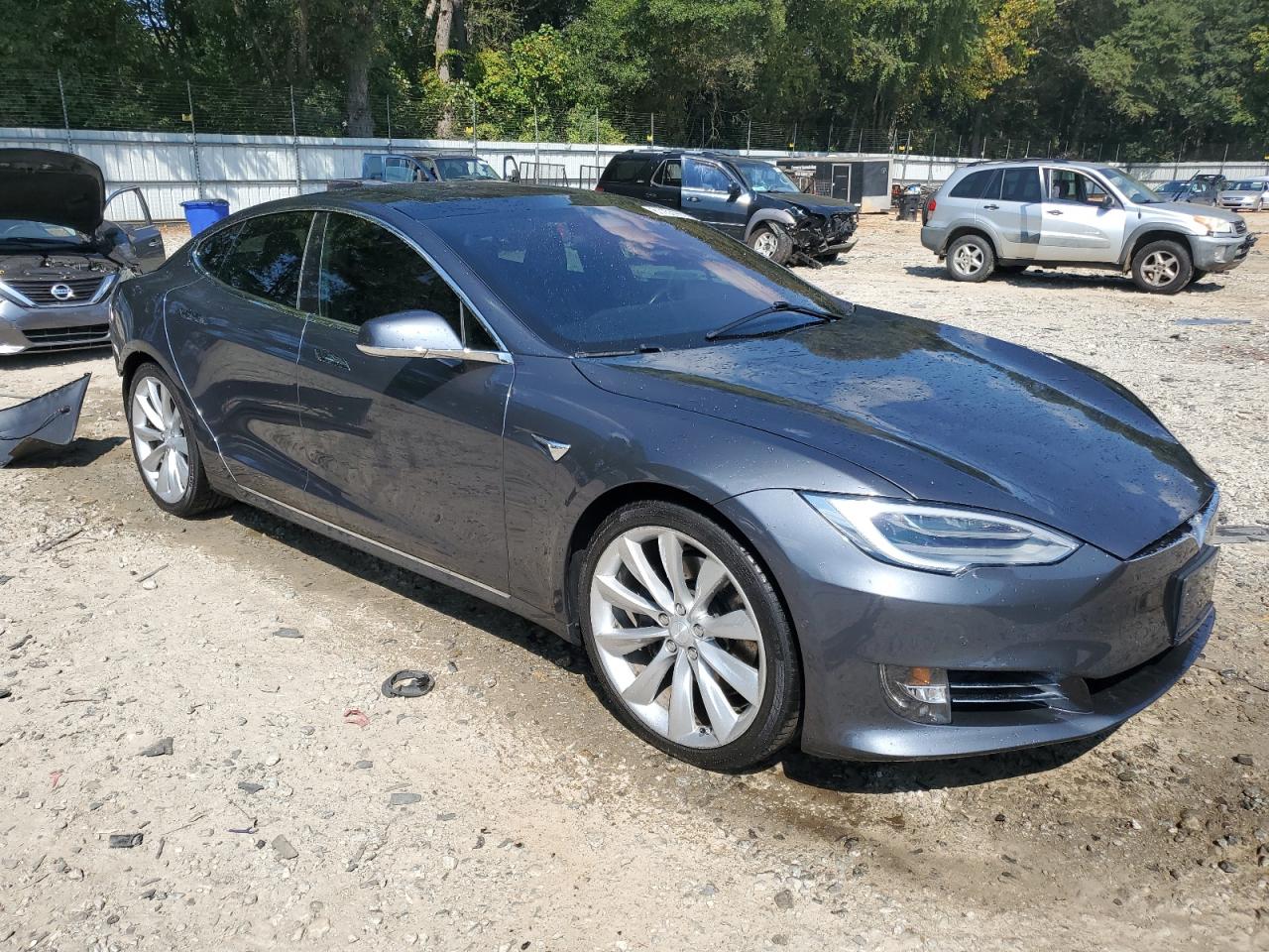 TESLA MODEL S