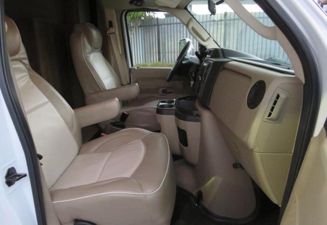 2019 FORD ECONOLINE E450 SUPER DUTY CUTAWAY VAN - Other View