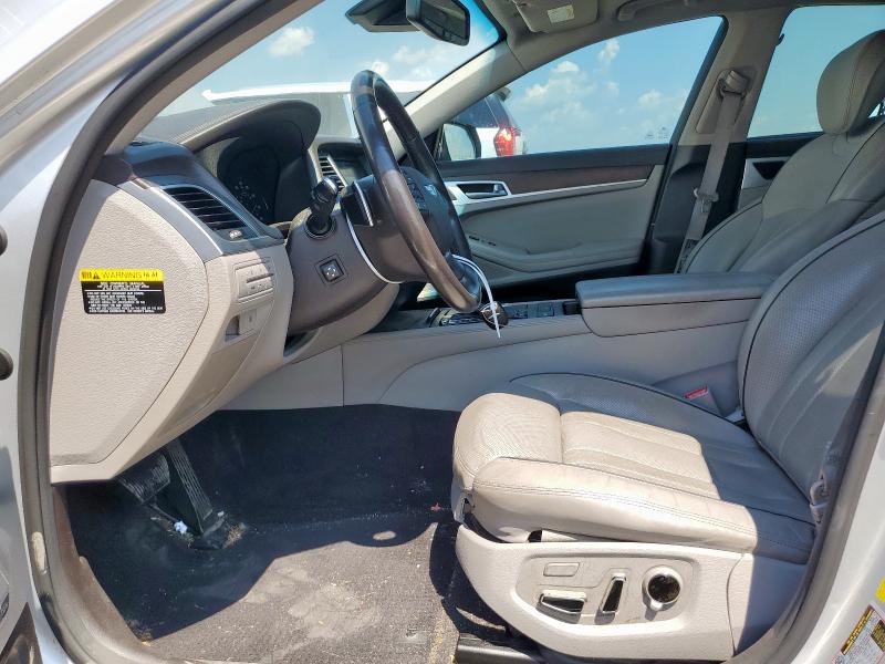 2015 HYUNDAI GENESIS 5. KMHGN4JF7FU060610