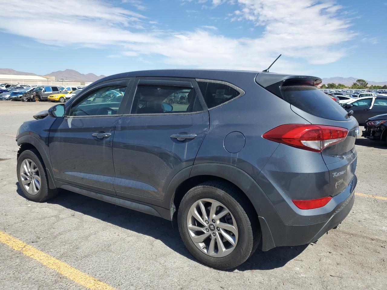 HYUNDAI TUCSON SE