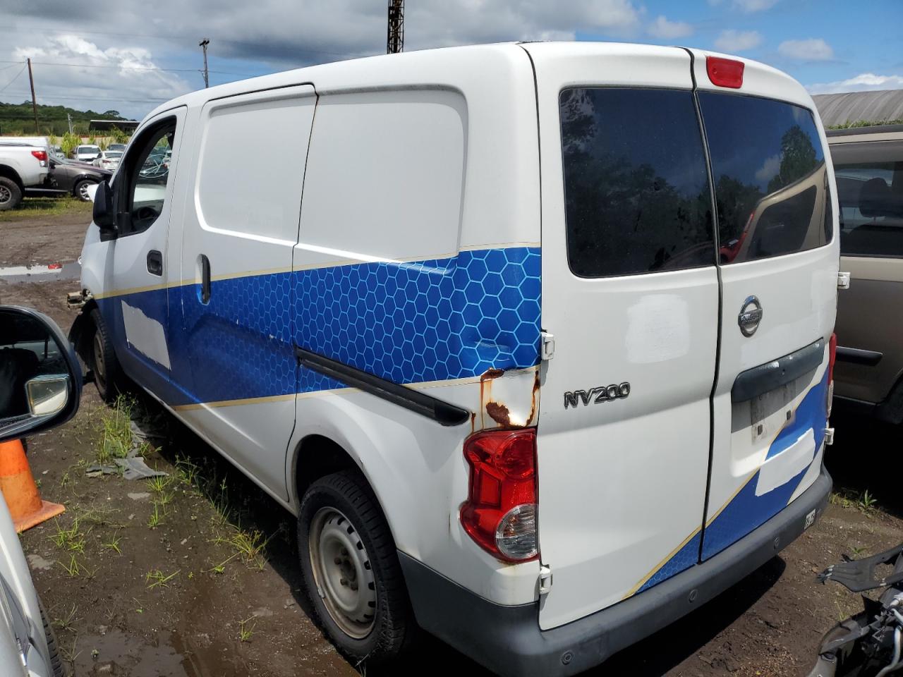 NISSAN NV200 2.5S
