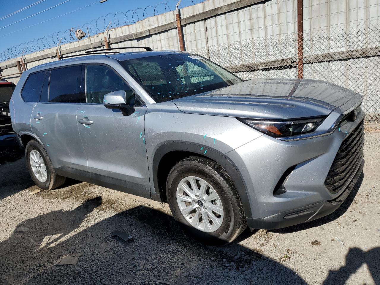 TOYOTA HIGHLANDER LE