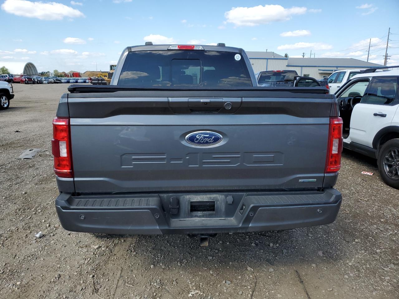 FORD F-150 SUPERCREW