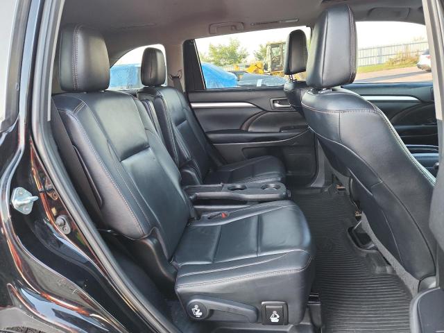 2019 TOYOTA HIGHLANDER 5TDJZRFH7KS566359