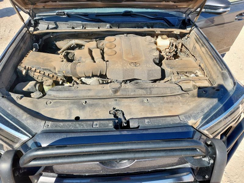 2018 TOYOTA 4RUNNER SR - JTEBU5JR4J5533556