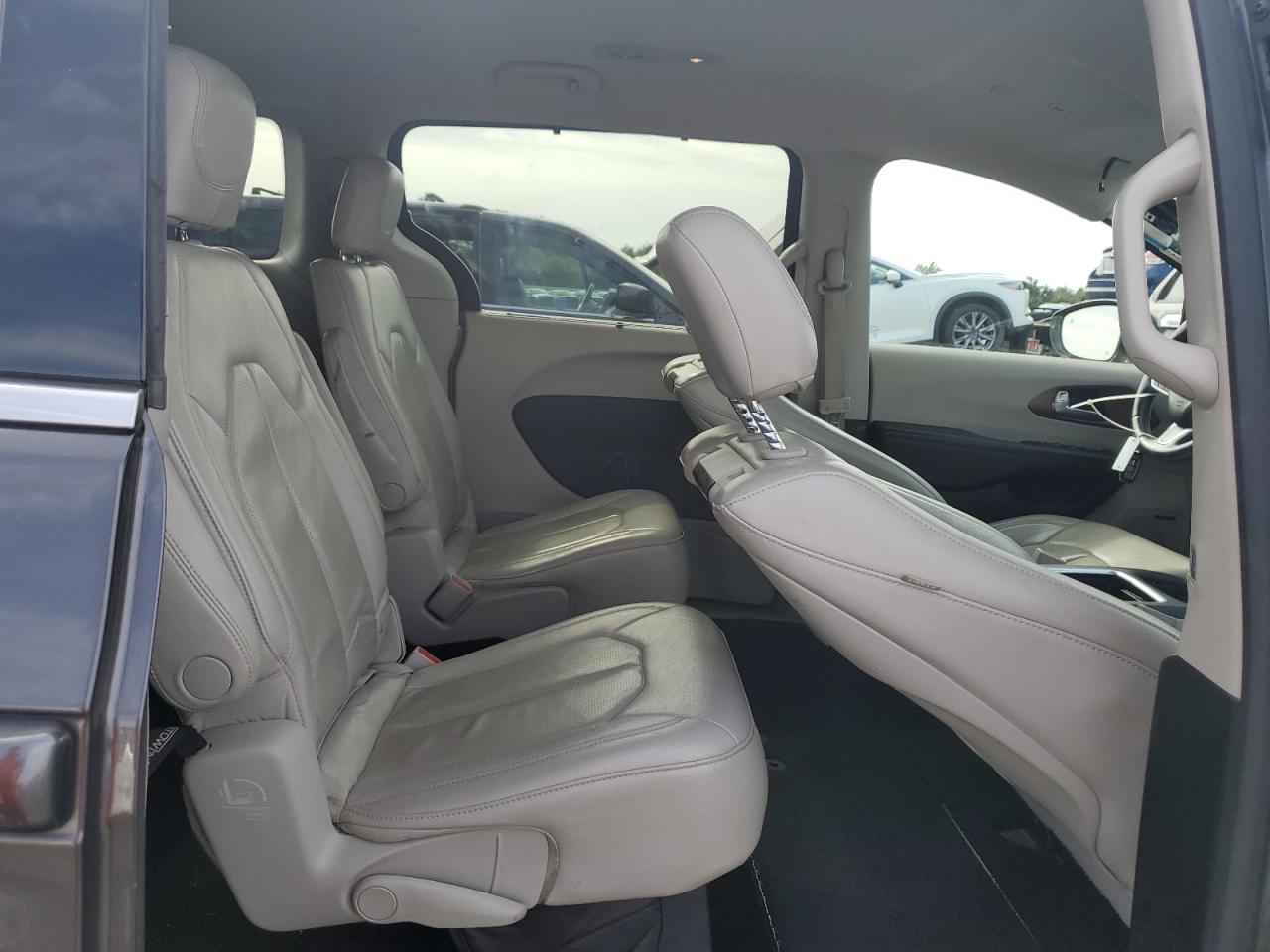 CHRYSLER PACIFICA TOURING L PLUS