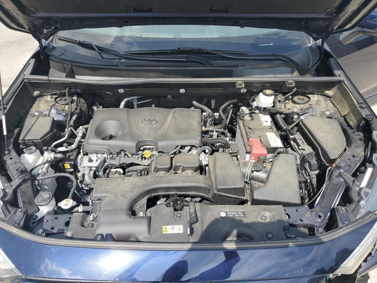 TOYOTA RAV4 XLE PREMIUM