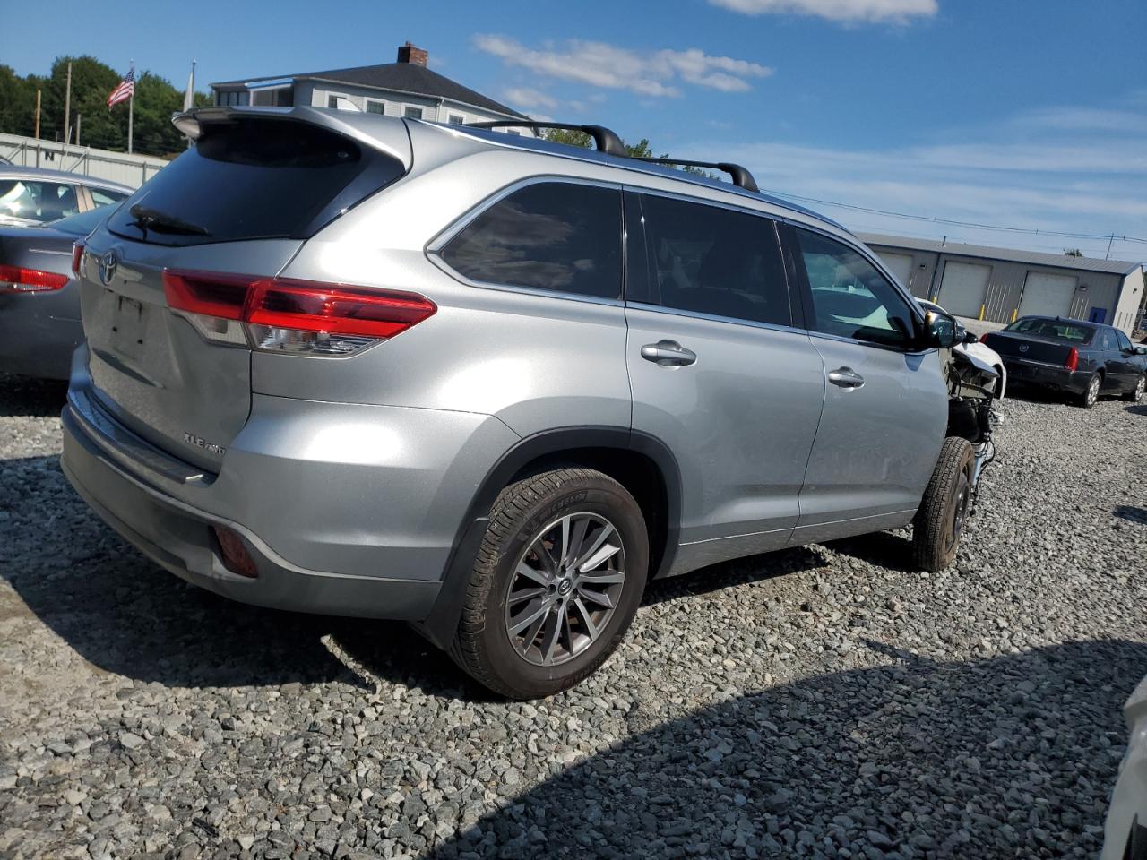 TOYOTA HIGHLANDER SE