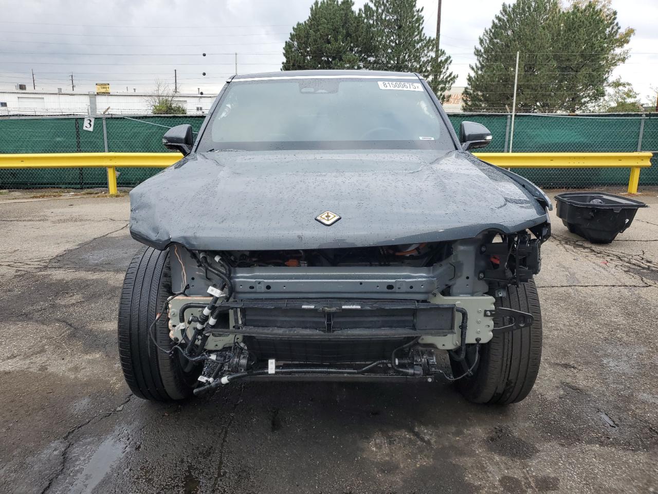 RIVIAN R1S ADVENTURE