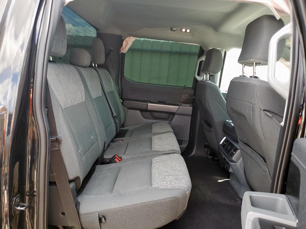 FORD F-150 LIGHTNING PRO