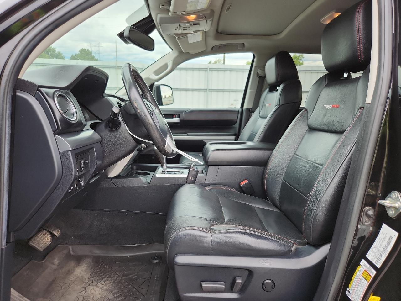 TOYOTA TUNDRA CREWMAX SR5