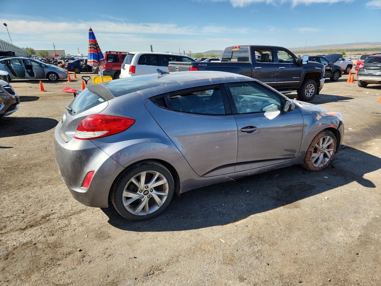 HYUNDAI VELOSTER