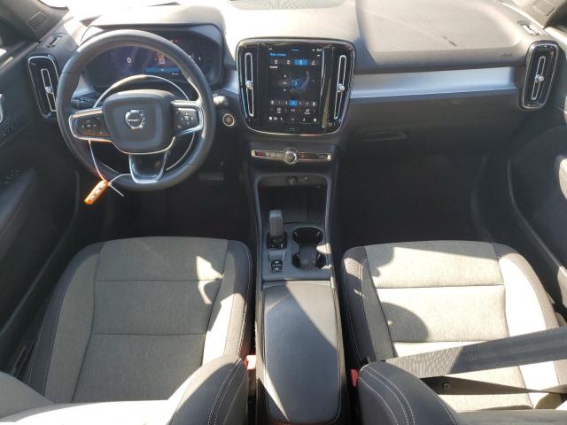 2024 VOLVO XC40 CORE YV4L12UK9R2335841