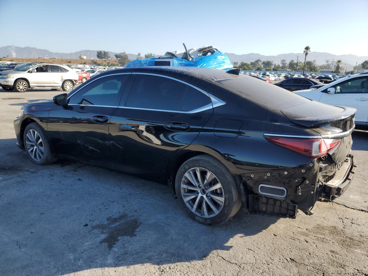 LEXUS ES 300H BASE