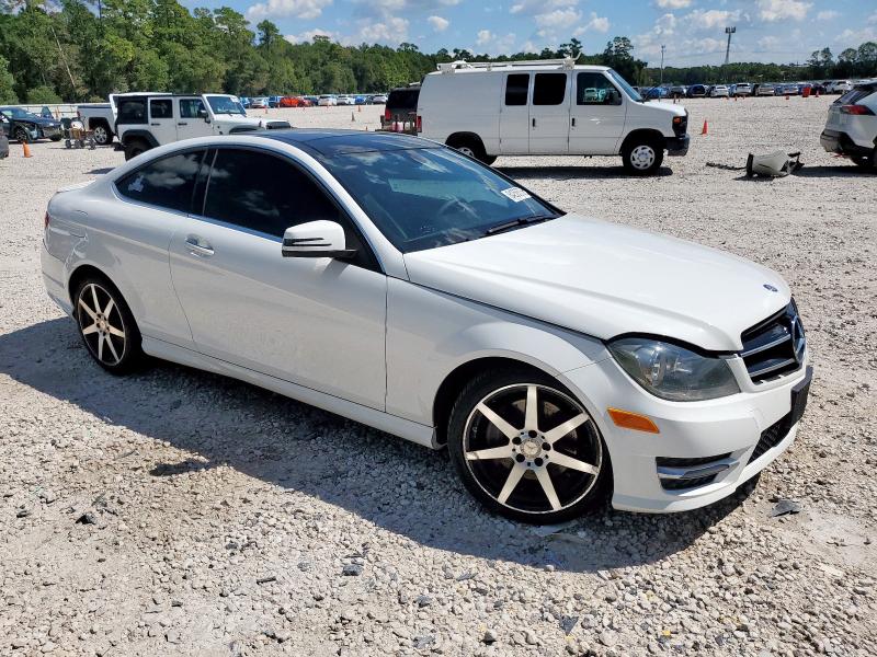 2015 MERCEDES-BENZ C 350 WDDGJ5HB2FG385145