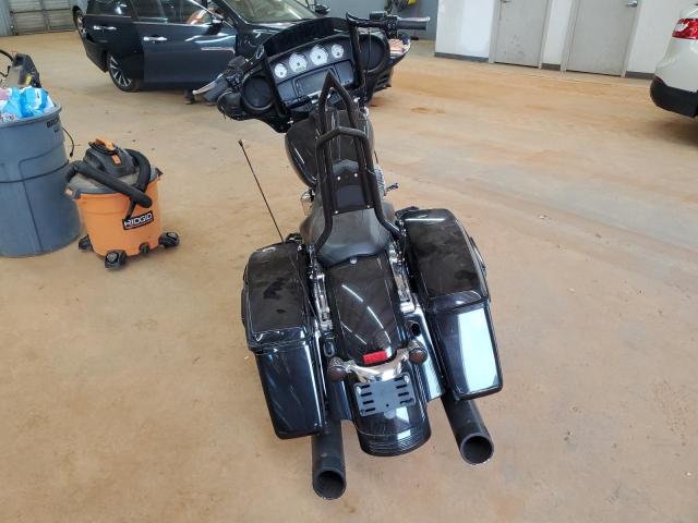 2018 HARLEY-DAVIDSON FLHX STREE #3301700638