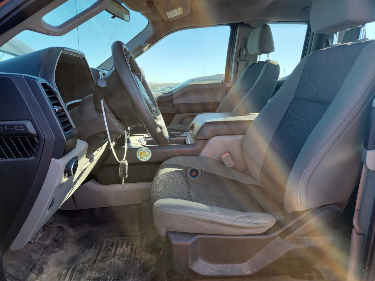 FORD F-150 SUPER CAB