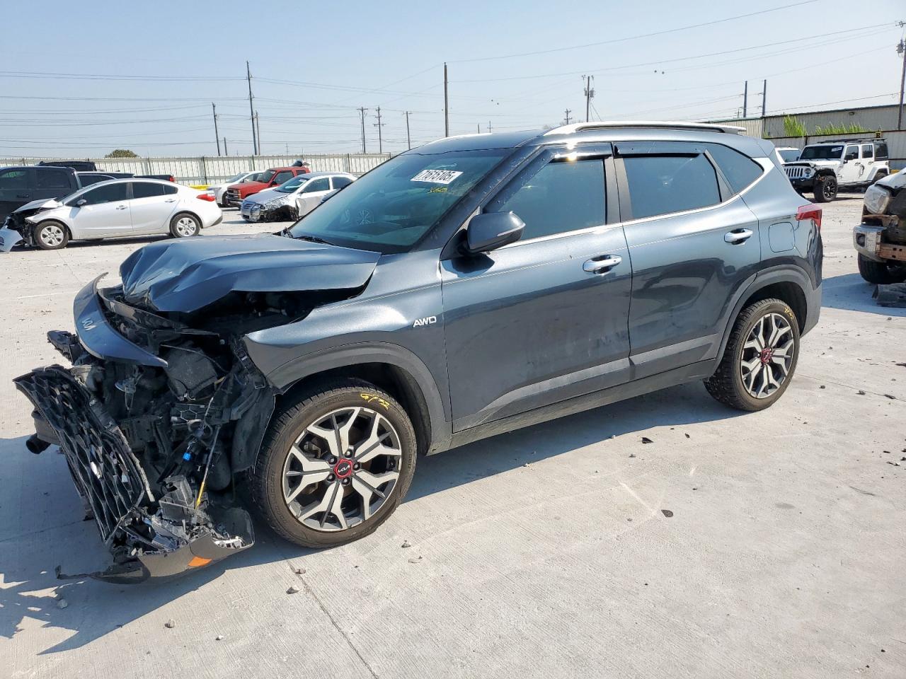 Lot #3286714305 2022 KIA SELTOS SX