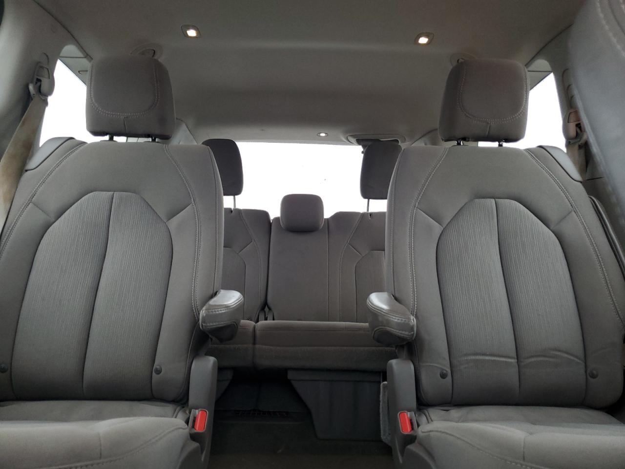 CHRYSLER PACIFICA TOURING