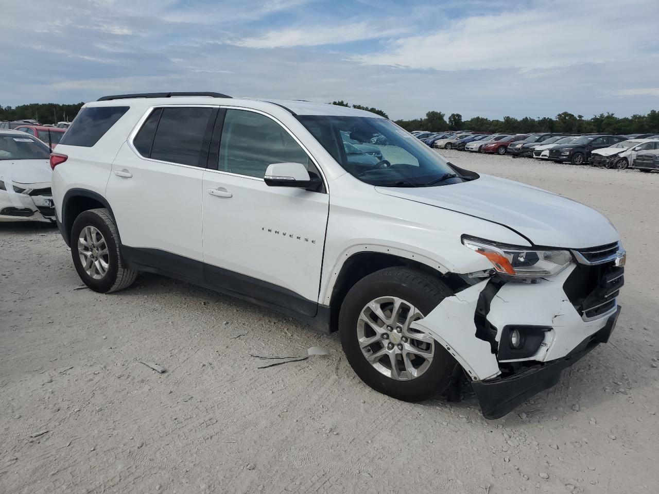 CHEVROLET TRAVERSE LT