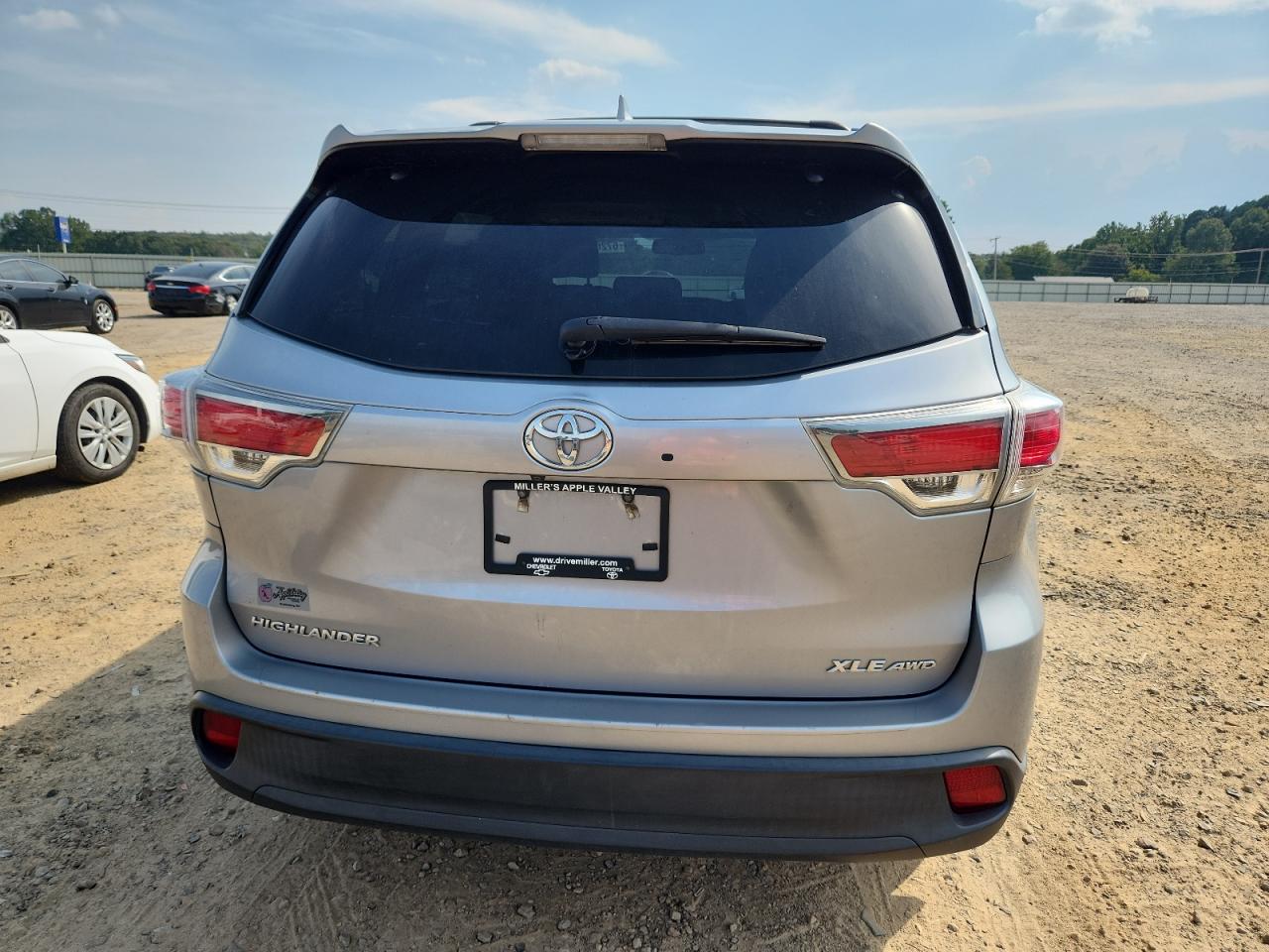 TOYOTA HIGHLANDER XLE