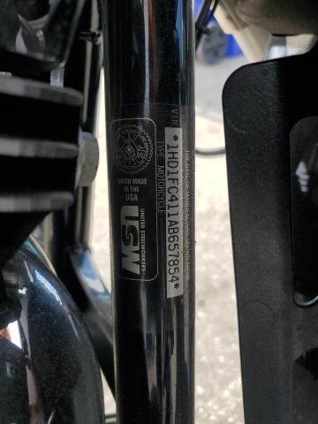 2010 HARLEY-DAVIDSON FLHTCU 1HD1FC411AB657854