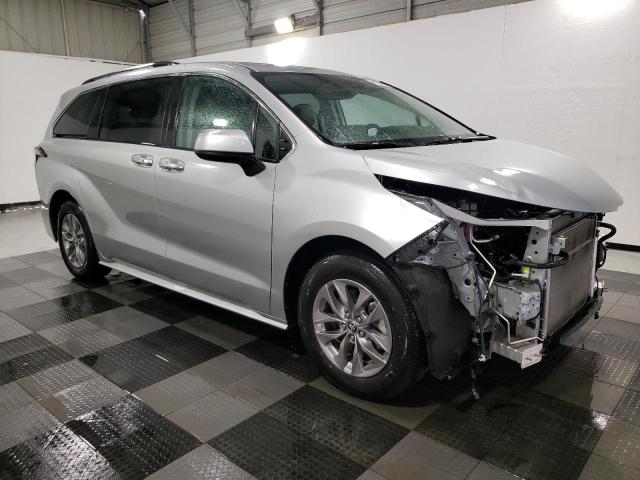 2023 TOYOTA SIENNA XLE 5TDJRKEC1PS163787