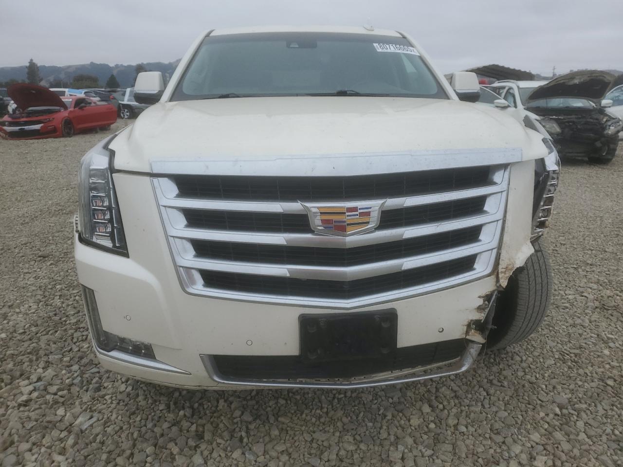 CADILLAC ESCALADE PREMIUM