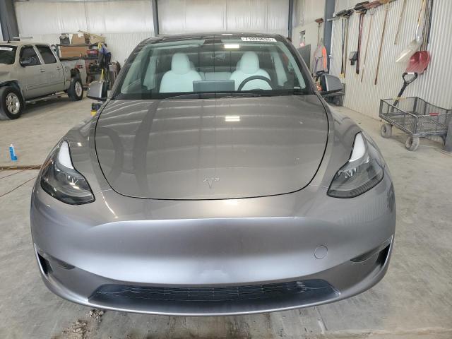 2025 TESLA MODEL Y 7SAYGDEE2SF299024